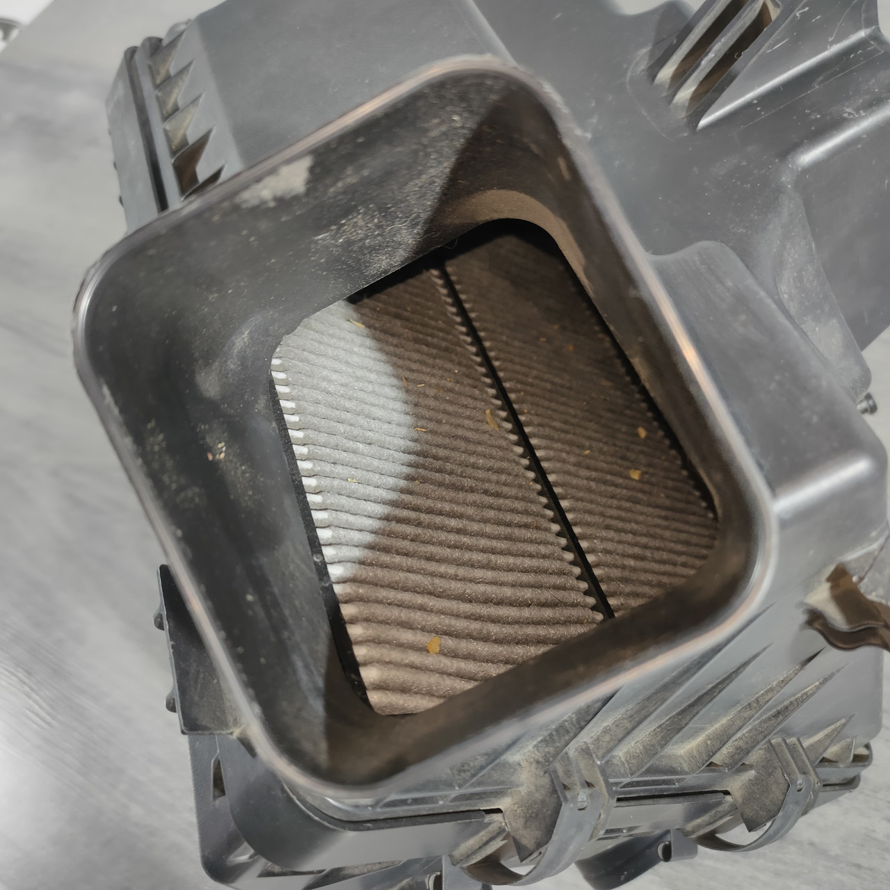 Корпус повітряного фільтра Nissan Altima 13-18 16500-3TA0C - Зображення 5