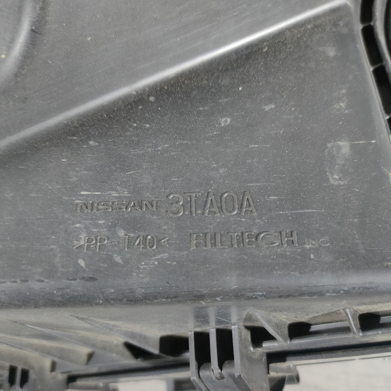 Корпус повітряного фільтра Nissan Altima 13-18 16500-3TA0C - Зображення 8