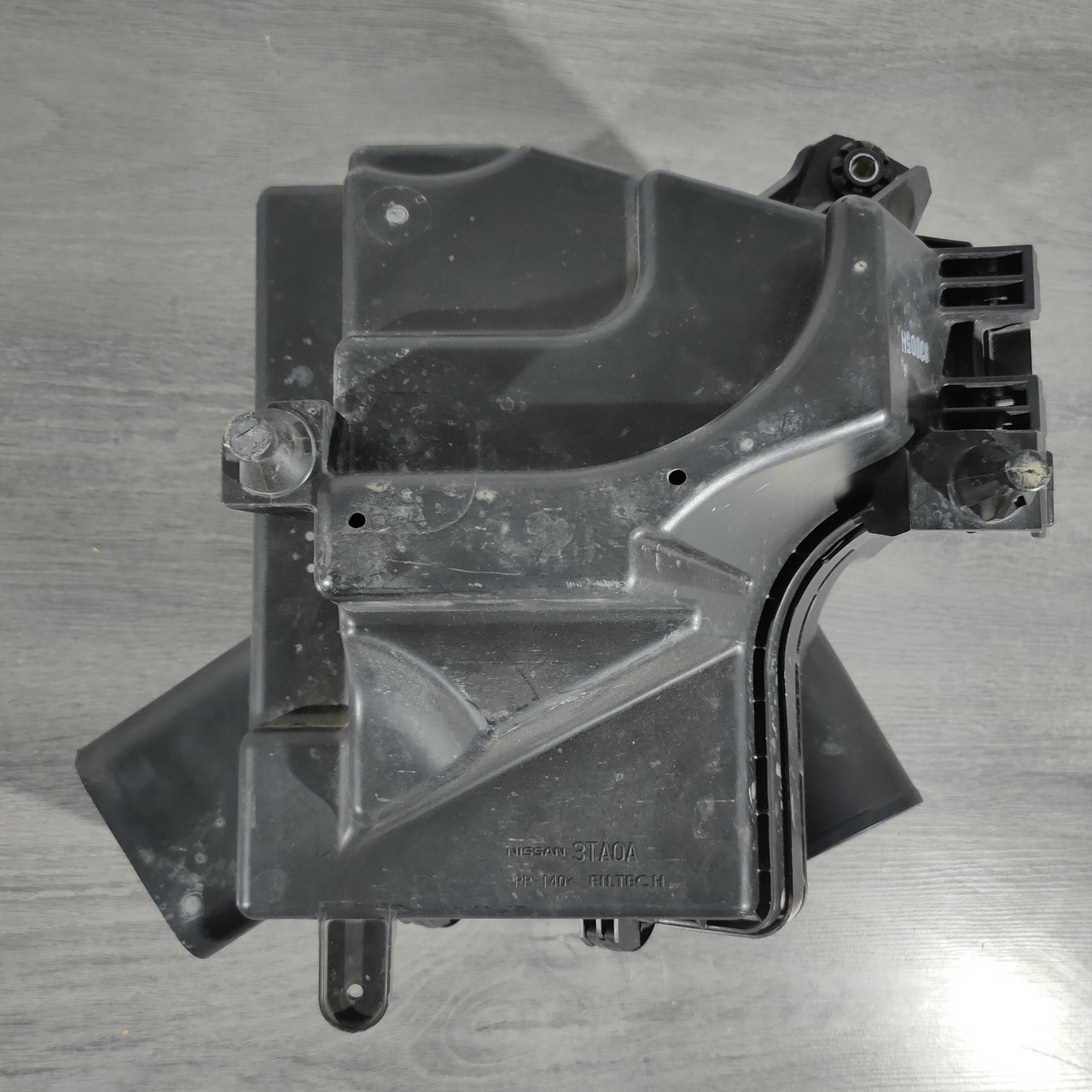 Корпус повітряного фільтра Nissan Altima 13-18 16500-3TA0C - Зображення 4