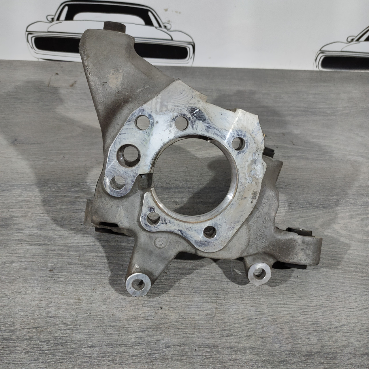 Цапфа задня права Nissan Altima 13-18 43018-3TA0A