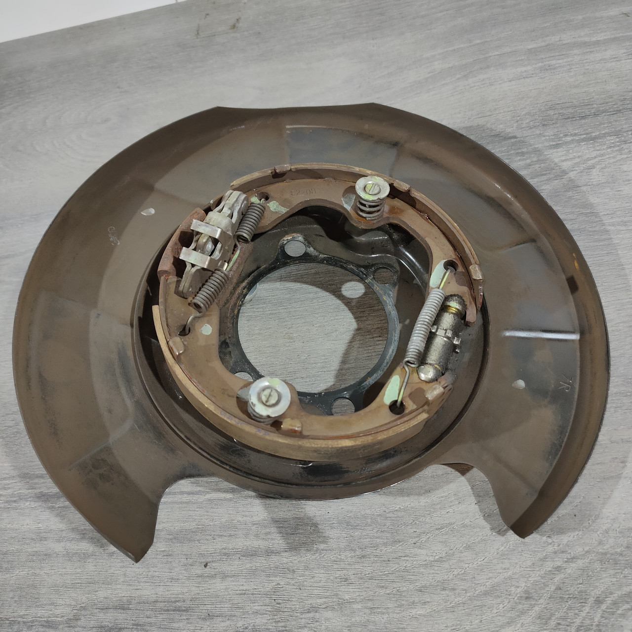 Кожух гальмівного диска задній правий Nissan Altima 13-18 44020-3TA6A - Зображення 2