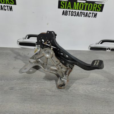 Важіль стоякового гальма Nissan Altima 13-18 36010ZN00B