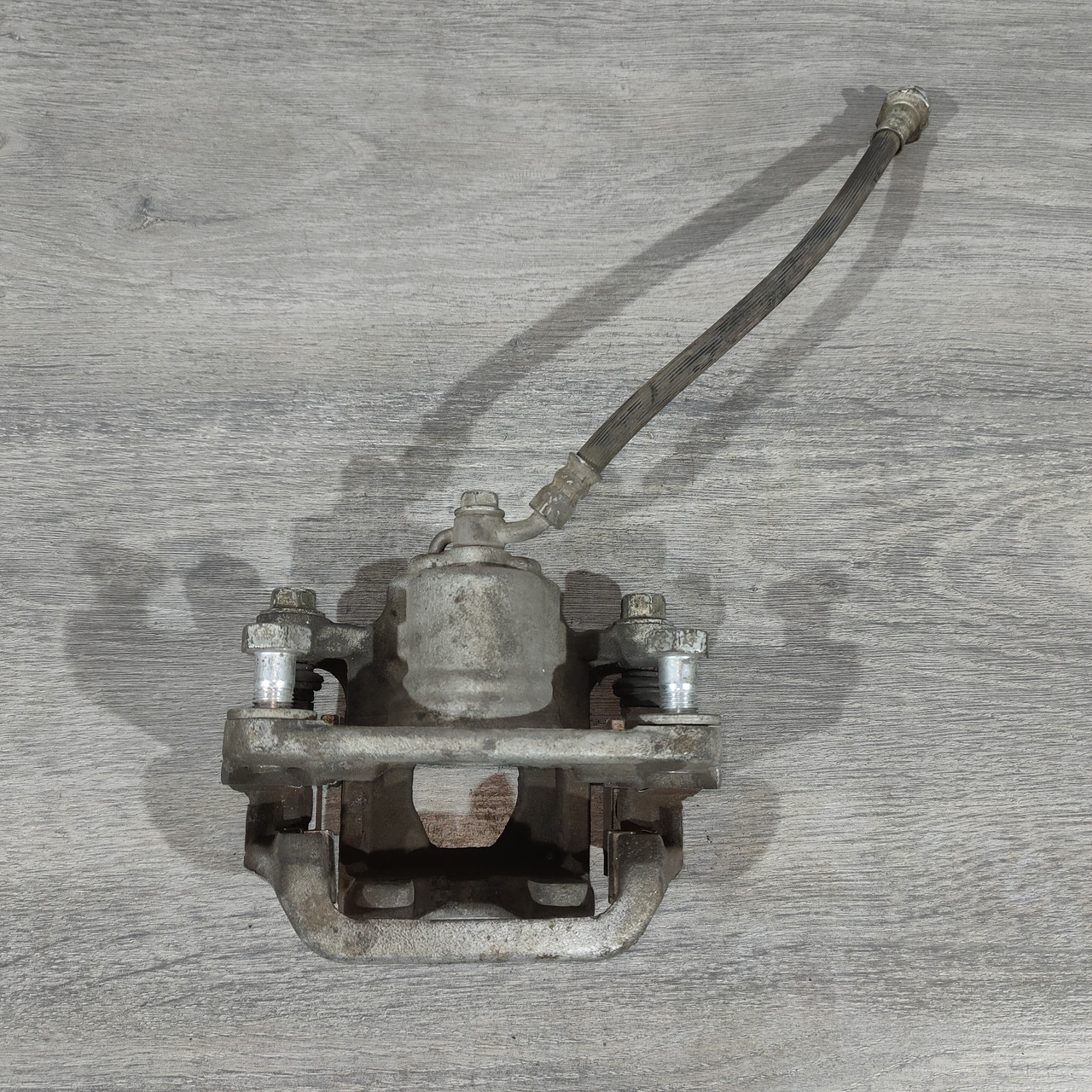 Суппорт задній лівий Nissan Altima 13-18 44011-JA01B - Зображення 4