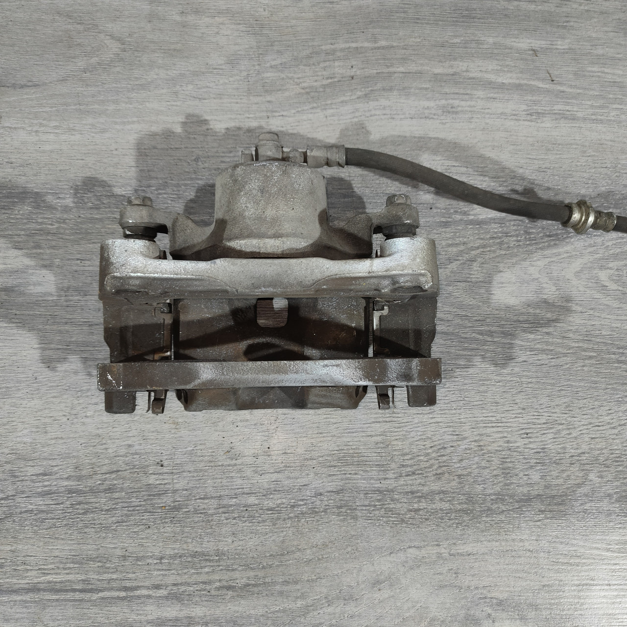 Суппорт передній правий Nissan Altima 13-18 41001-3TA0C - Зображення 4