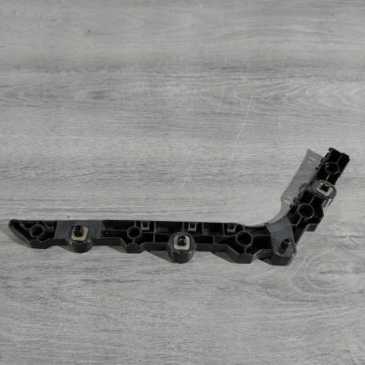 Кріплення заднього бампера праве Nissan Altima 16-18 рест новий OEM оригінал 85220-9HS0A