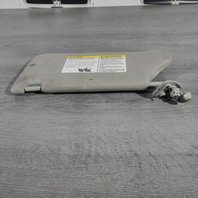 Козирок правий S SV SR Nissan Altima 13-18 беж, без гачка, з підсвіткою, без заглушки 96400-3TA0A