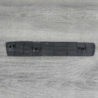 Накладка порога задня ліва зовнішня Nissan Altima 13-18 чорна, потерта 76924-3TA2A