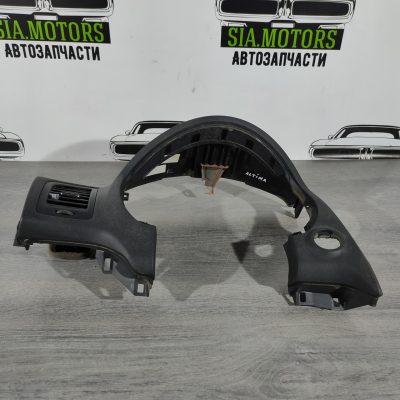 Накладка обшивка торпедо торпедо панелі приладів Nissan Altima L33 (2016-2018) 68210-3TA0A